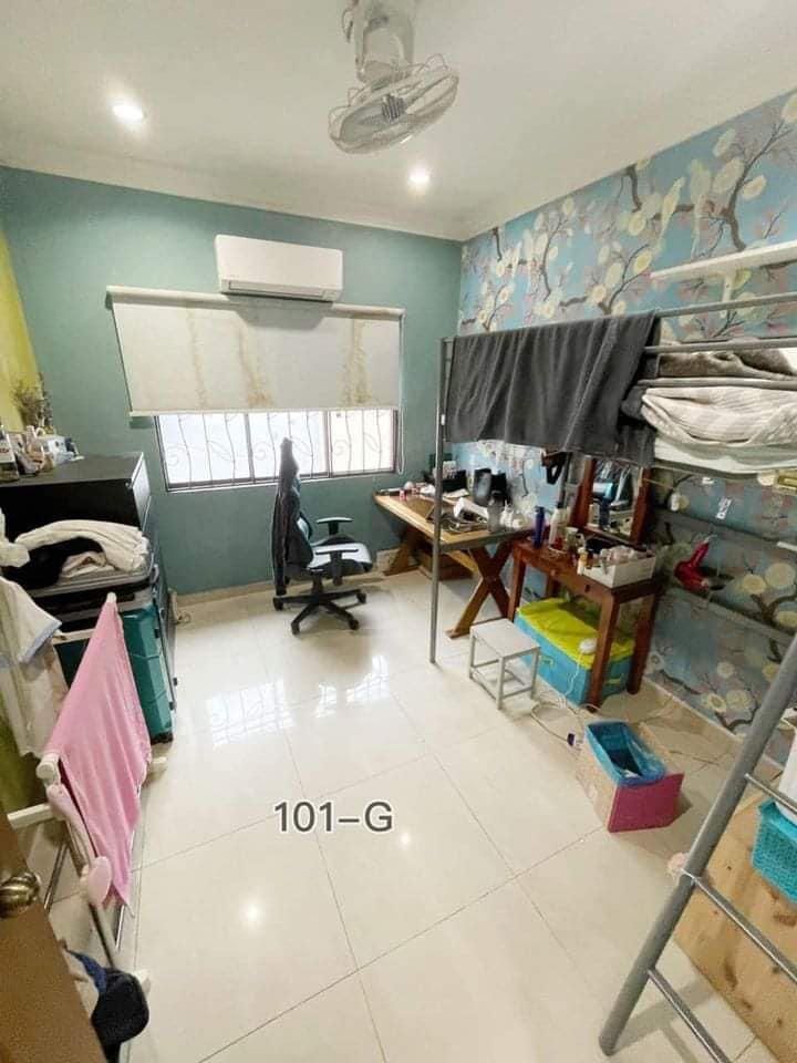 2 Sty Bukit Raja Renovated Gated Guraded Good Cond - photo 4