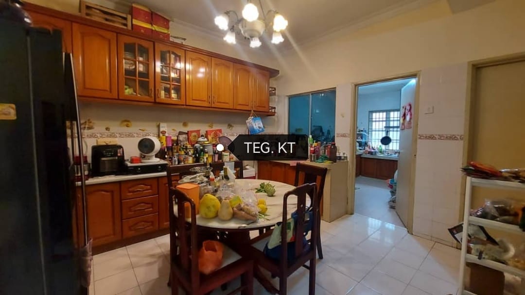 2 Sty Kota Kemuning Renovated Extended Best Buy - photo 3