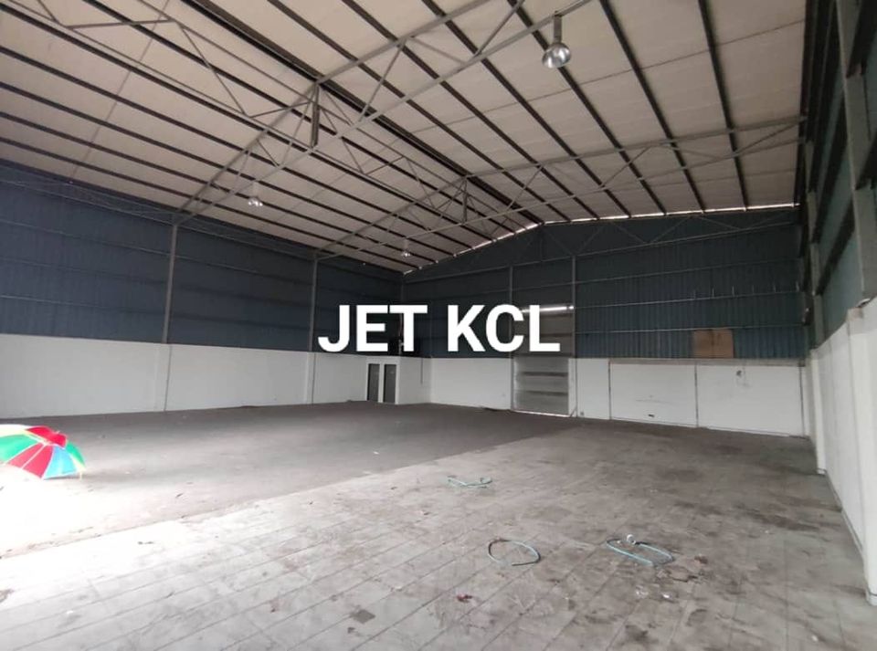 Pandamaran Warehouse LA8100SF BU3600SF 100amp - photo 3
