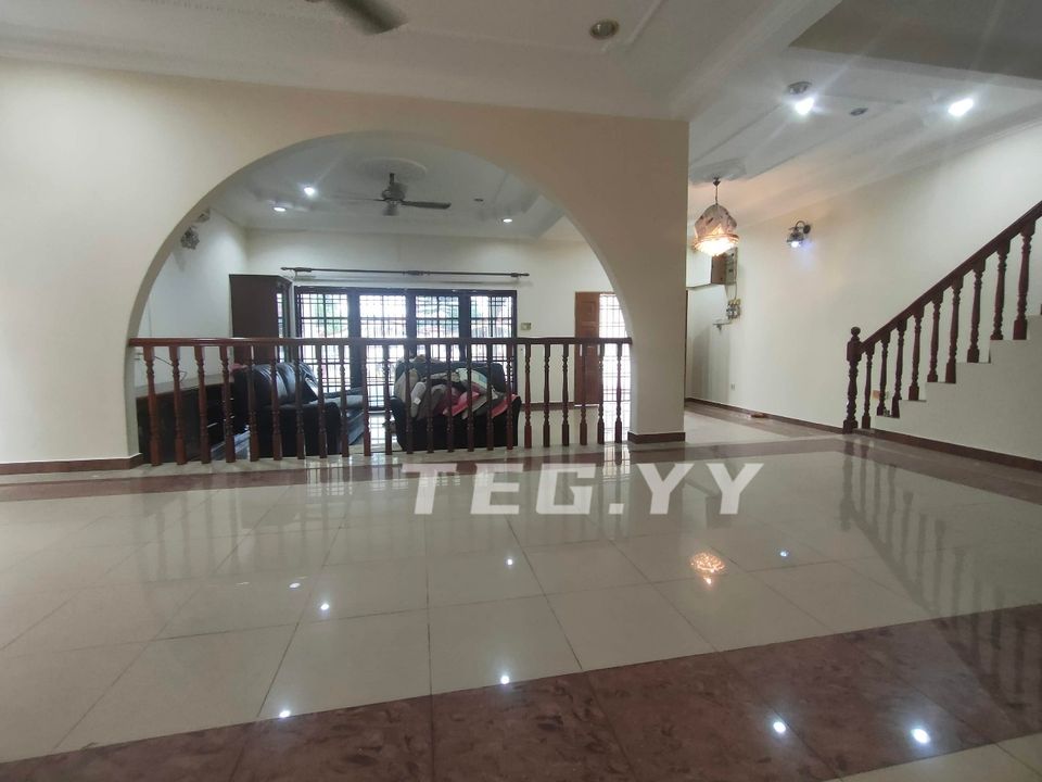 2 Sty Semi D Taman Melawis Move In Condition - photo 3