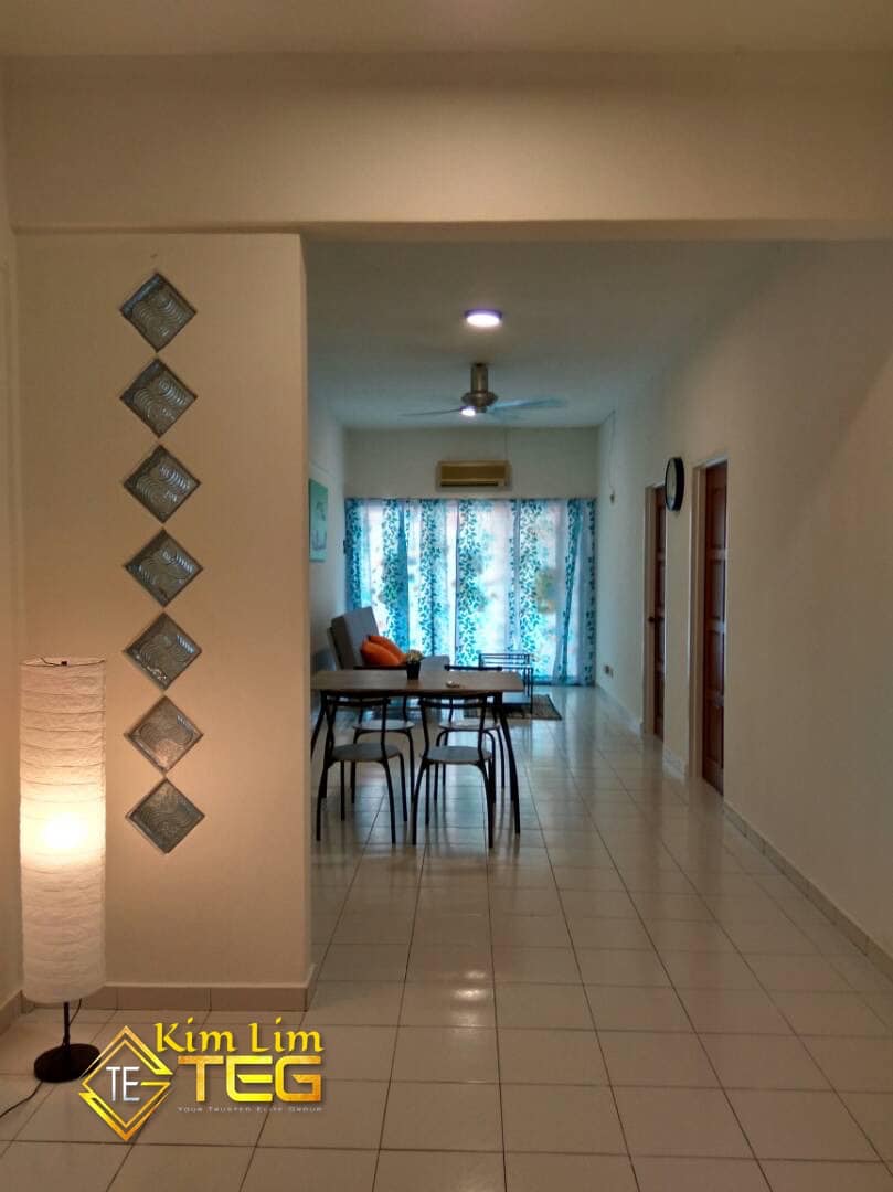 Apartment Prima Bayu Low Floor Renovated Value Buy - photo 3