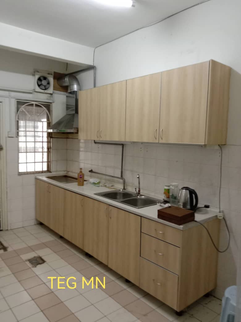 2 Sty Taman Sentosa Non Flood Area Furnished - photo 3