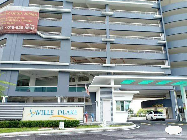 Saville D Lake Condominium 