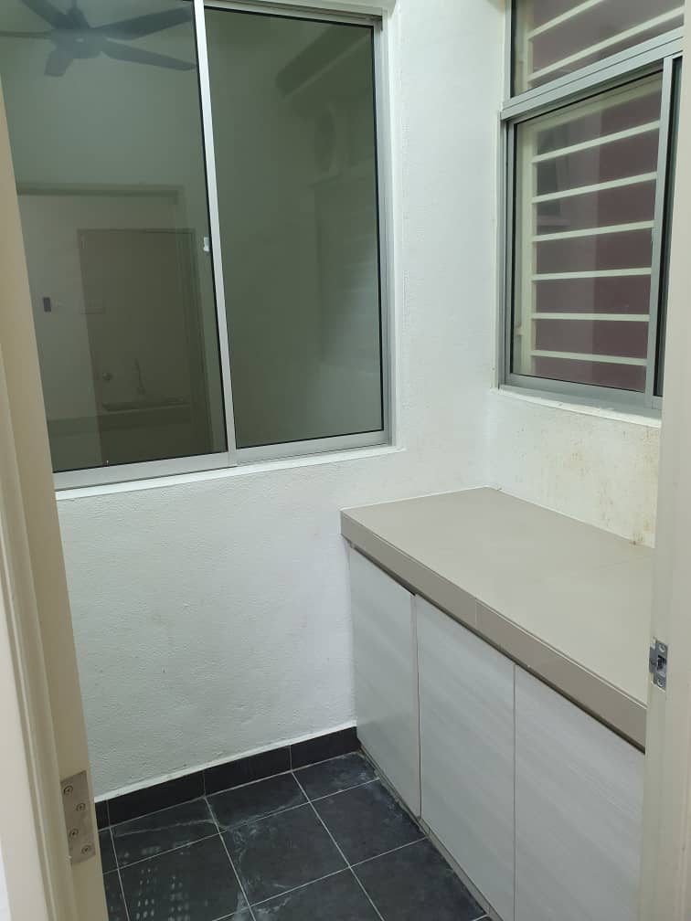 BSP 21 BANDAR SAUJANA PUTRA - photo 2