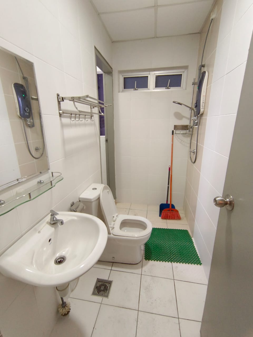 The Wharf Residence, Taman Tasik Prima Puchong - photo 9