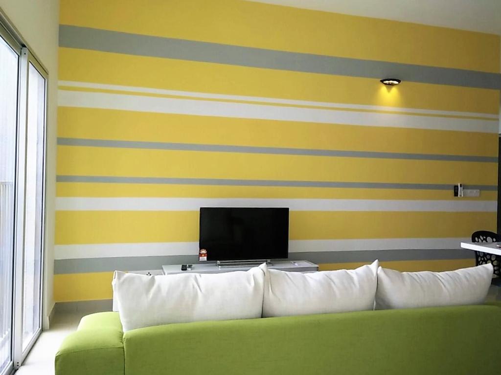 The Wharf Residence, Taman Tasik Prima Puchong - photo 2