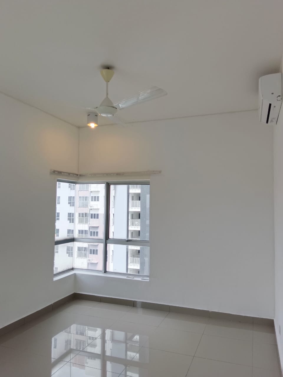 The Wharf Residence, Taman Tasik Prima Puchong - photo 4