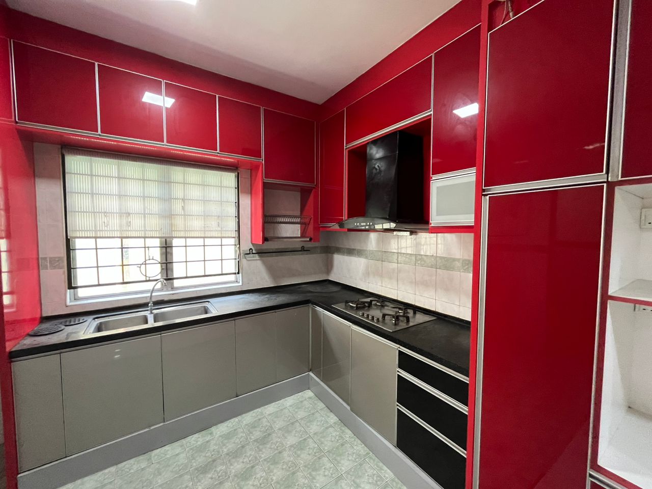 Corner Lot 2 Storey Terrace Taman Puchong Utama - photo 5