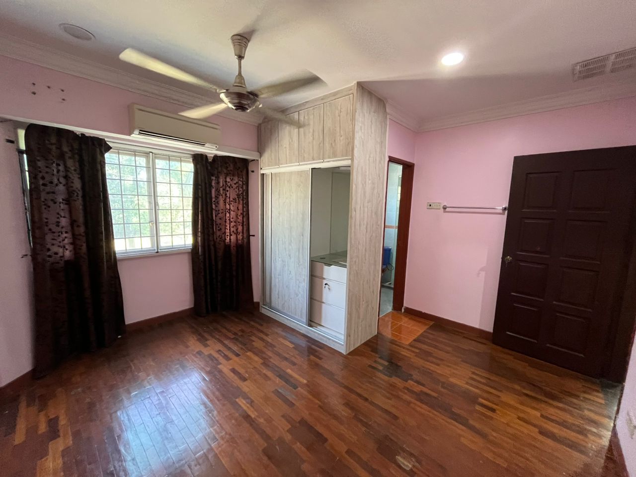 Corner Lot 2 Storey Terrace Taman Puchong Utama - photo 13