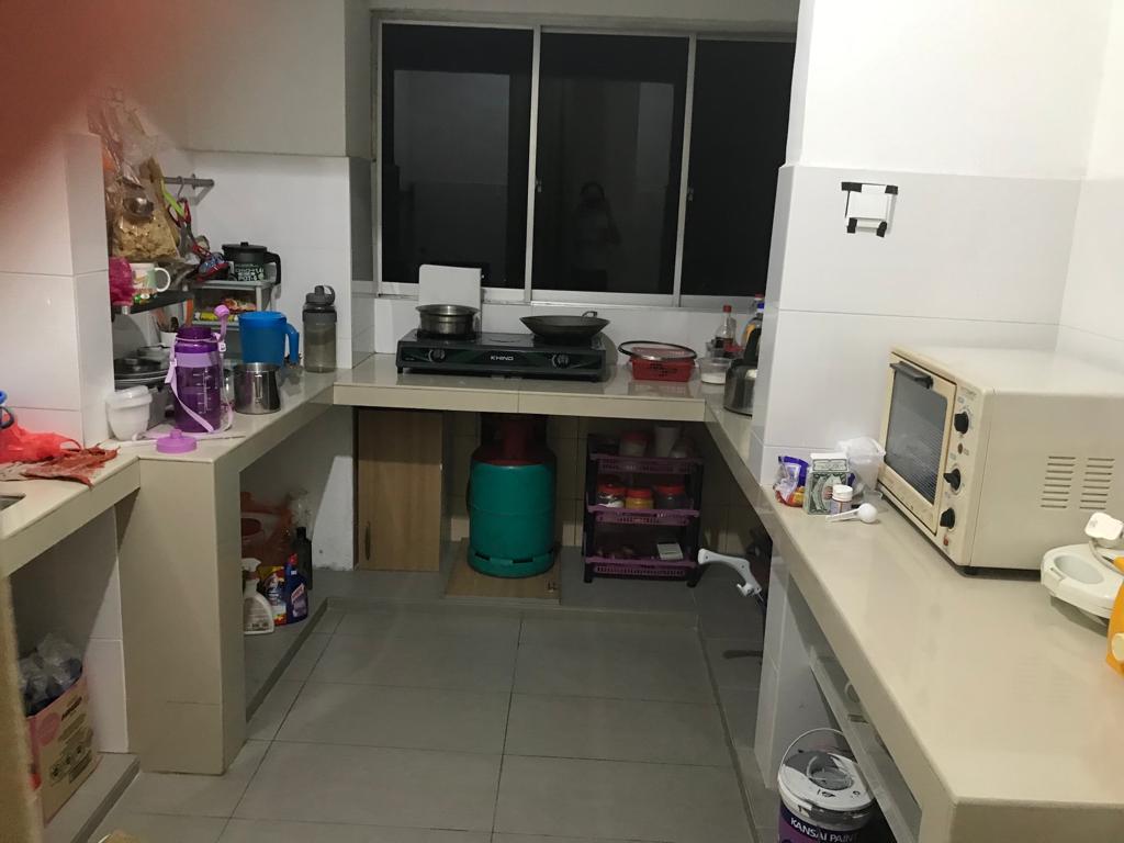 Kinrara Ria Apartment, Puchong Taman Kinrara TK4 - photo 3