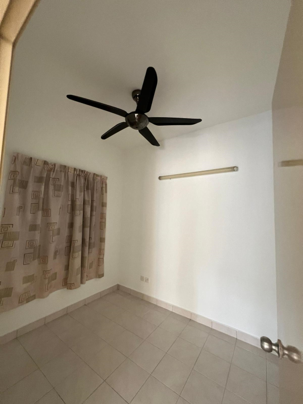 Puteri Bayu Apartment, Bandar Puteri Puchong - photo 2