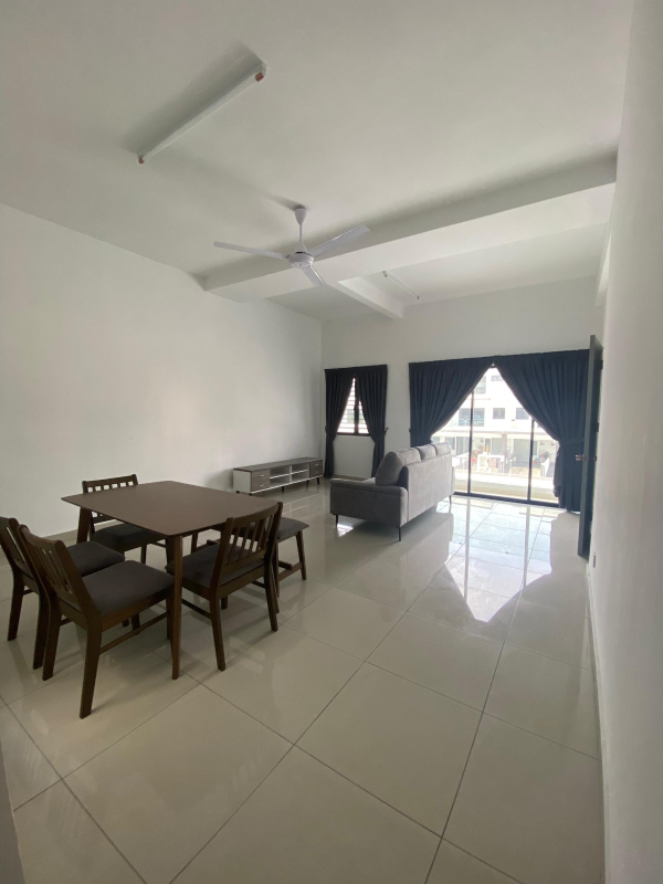 28 Residence, Taman Orkid, Bandar Baru Salak Tingg - photo 2
