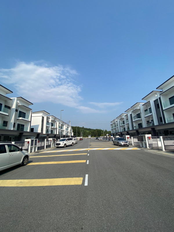28 Residence, Taman Orkid, Bandar Baru Salak Tingg - photo 3