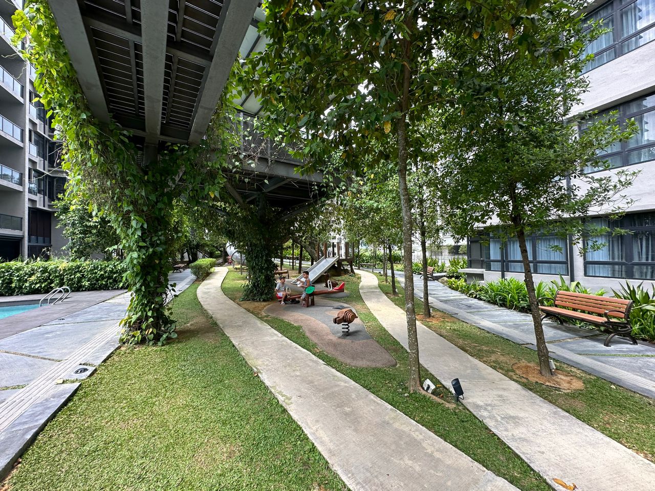 Astoria, Ampang Hilir - photo 5