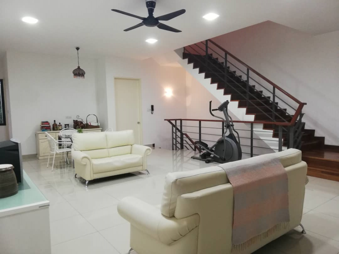 3 storey terrace Sunway Eastwood, Equine Park - photo 4