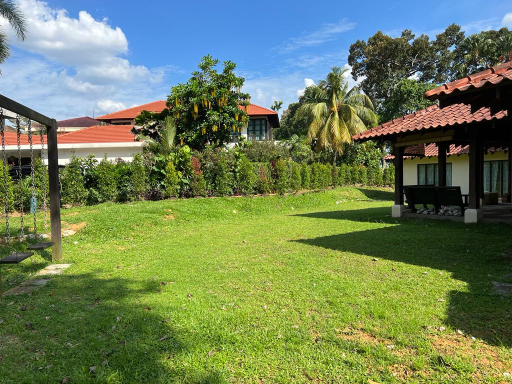 Bukit Gita Bayu, Seri Kembangan, Selangor - photo 13