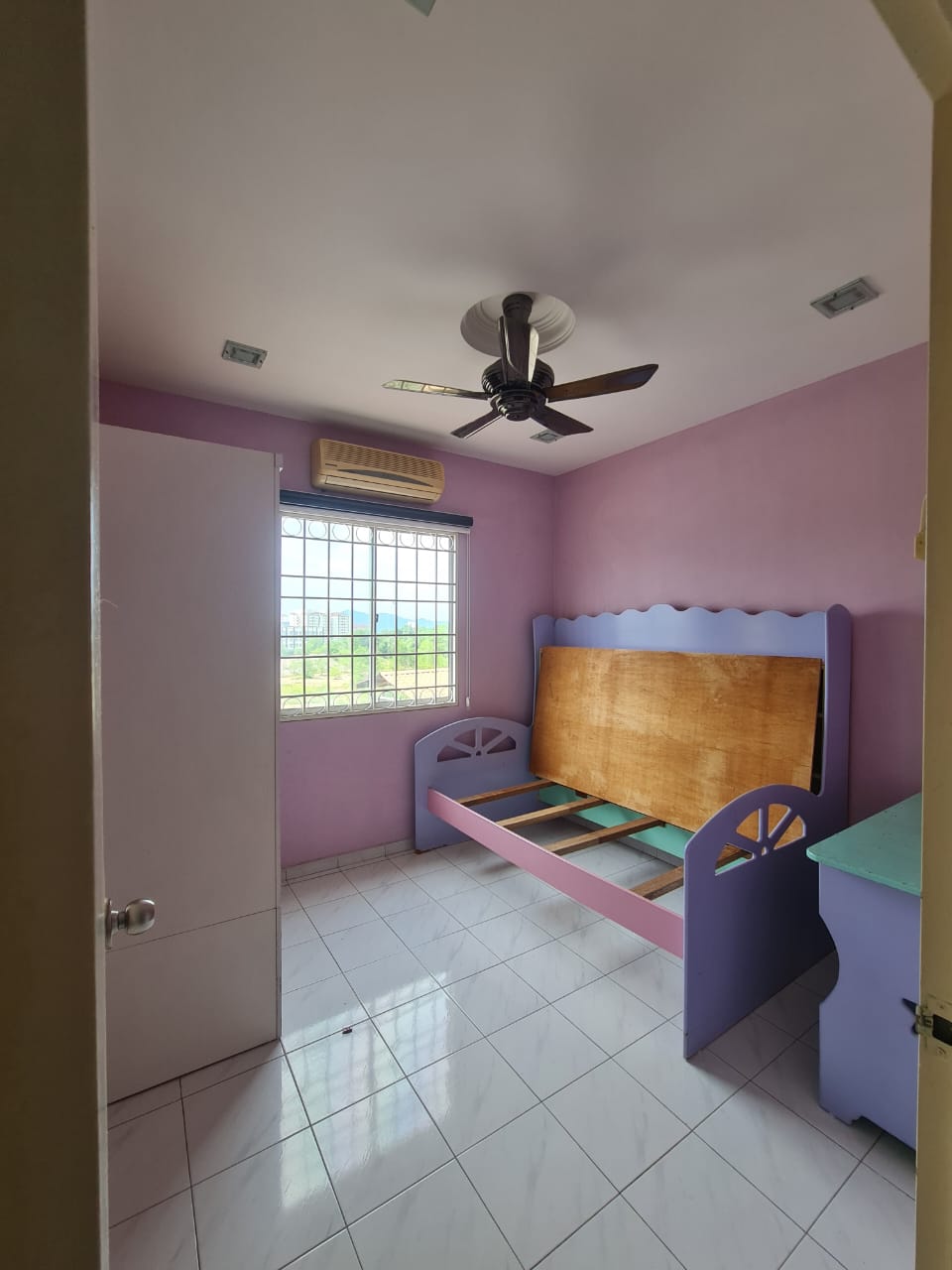 Vista Impiana, Taman Bukit Serdang, Seri Kembangan - photo 4