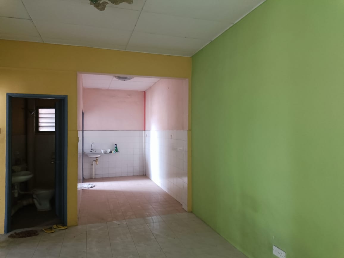 Indah Condominium, Damansara Damai - photo 3
