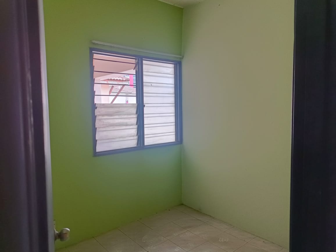Indah Condominium, Damansara Damai - photo 7