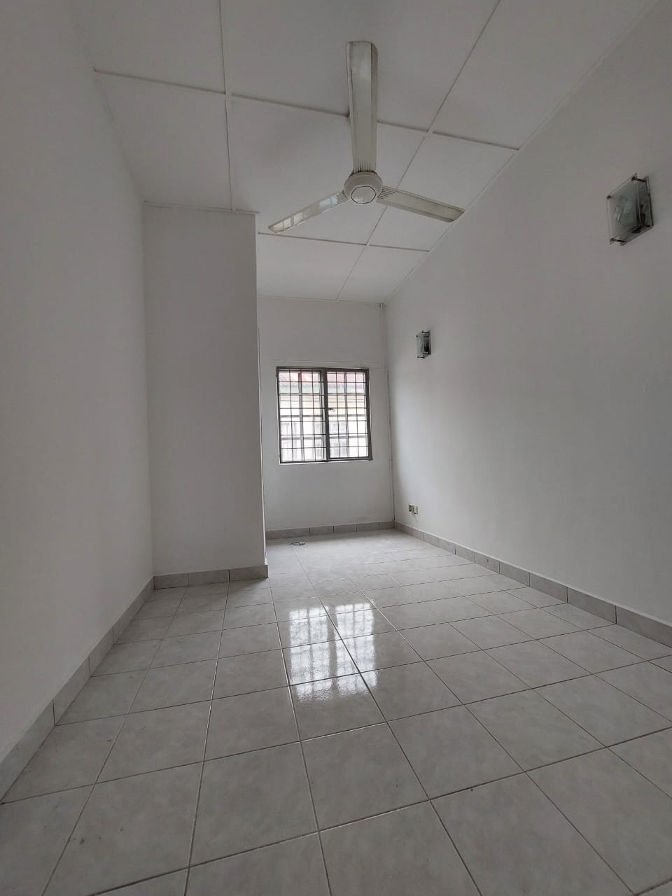 Double Storey Terrace Bandar Puteri Klang - photo 6