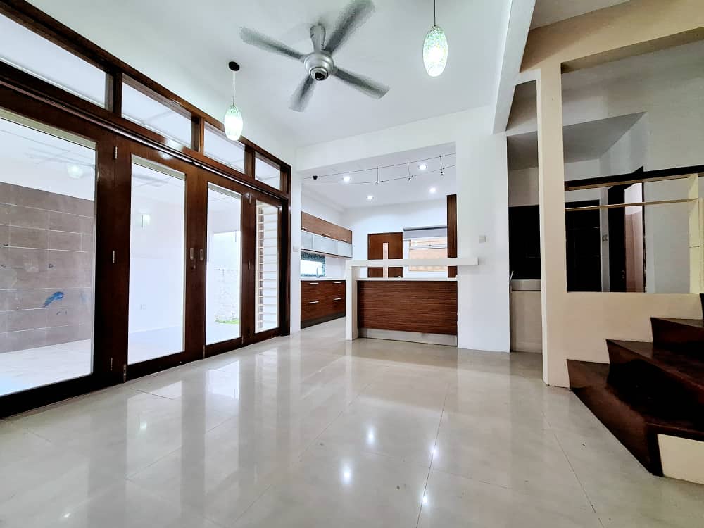 Taman Desa 2 sty Semi D - photo 10