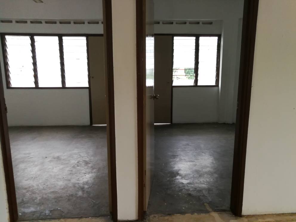 Shop apartment at Jalan Sentul Kuala Lumpur - photo 2