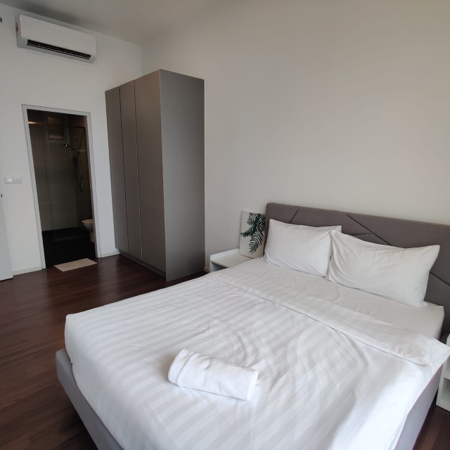 UNA Serviced Apartment Jalan Peel, Taman Maluri - photo 6