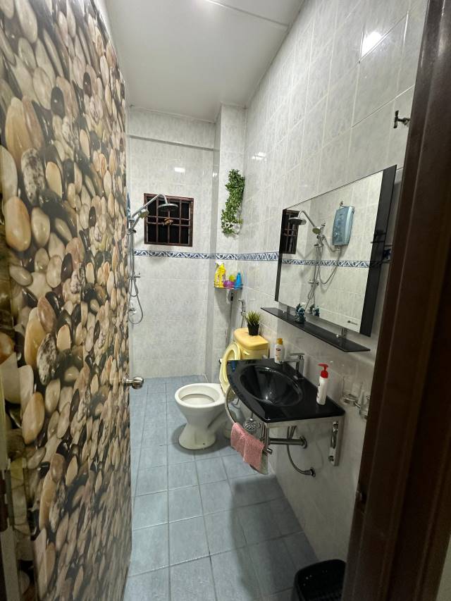 Jalan SP4 Bandar Saujana Putra, Jenjarom, 2 Storey - photo 5