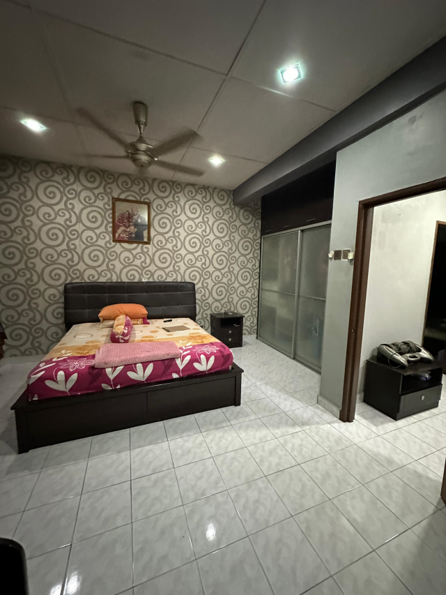 Jalan SP4 Bandar Saujana Putra, Jenjarom, 2 Storey - photo 13