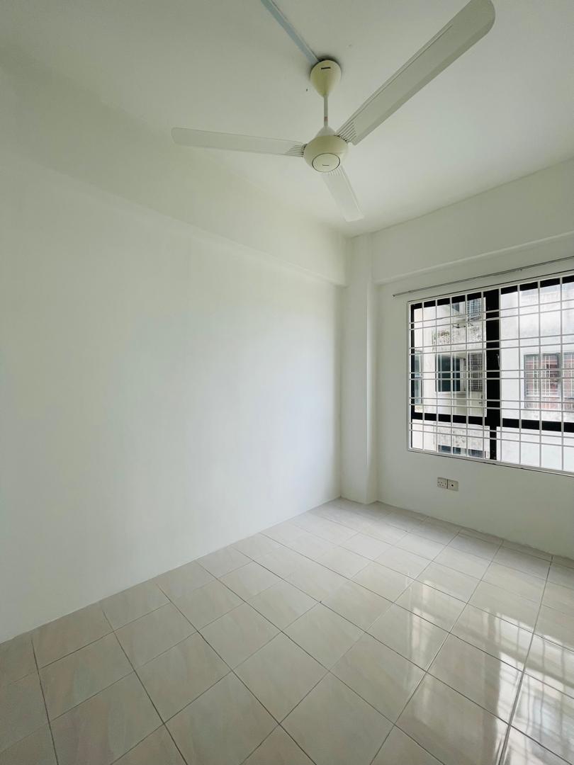 Vista Millennium Condominiums, Puchong, Selangor - photo 8