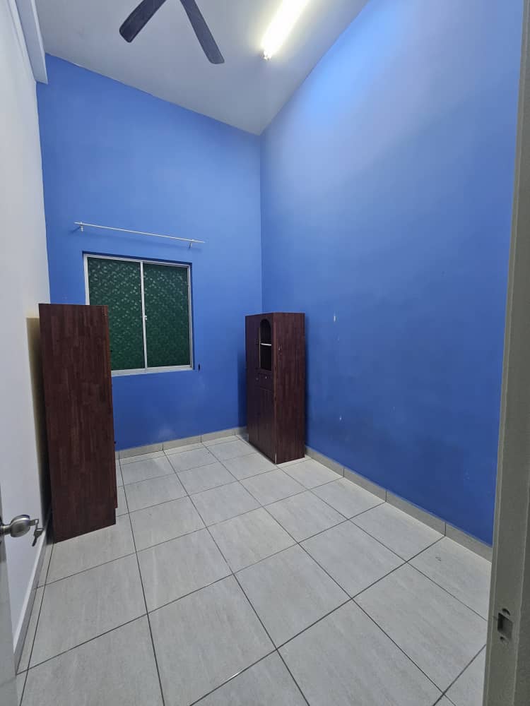 BSP 21 BANDAR SAUJANA PUTRA - photo 2