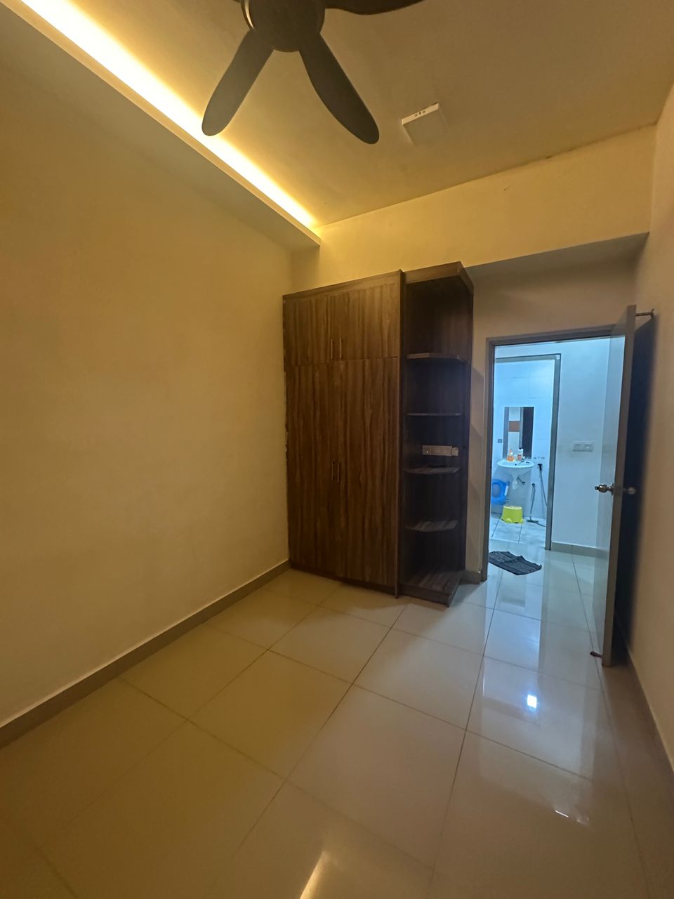 The Wharf Residence, Taman Tasik Prima Puchong - photo 4