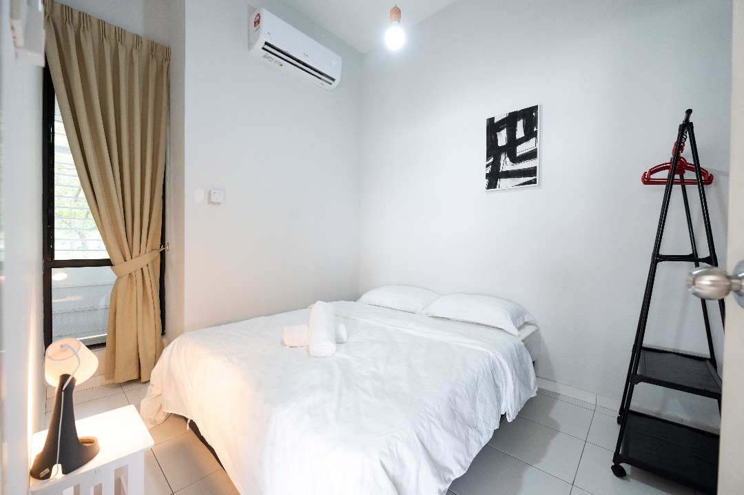 Corner double storey Amansara Taman Puchong Prima - photo 2