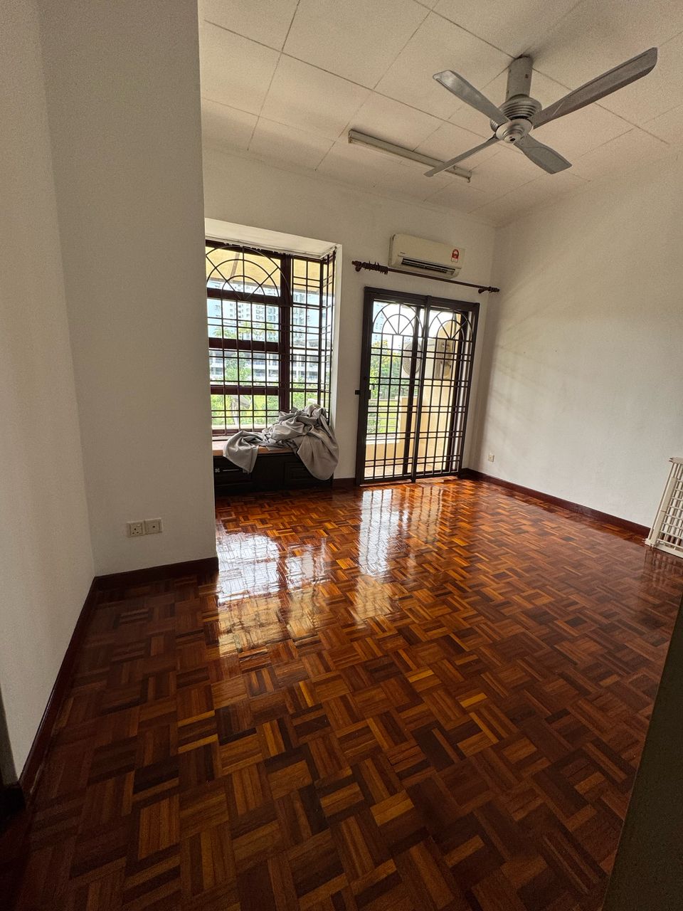 double storey Taman Puchong Prima - photo 9