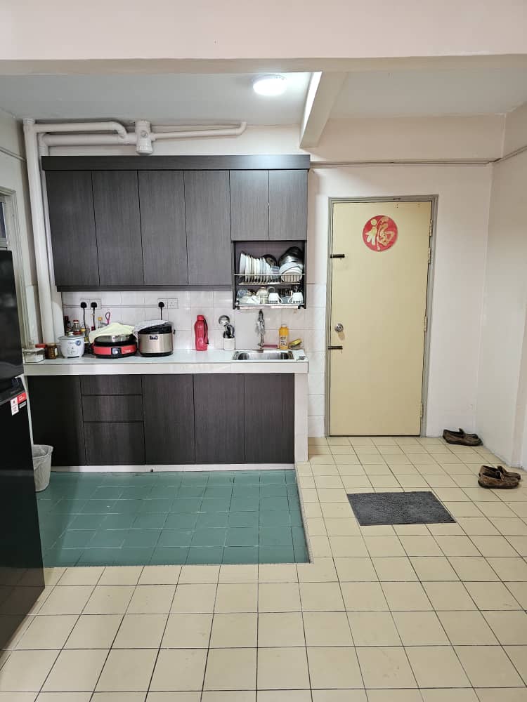 Desa Jati Nilai Apartment - photo 2
