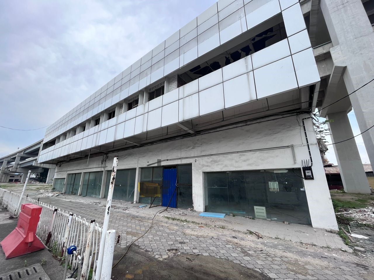 Chan Sow Lin Commercial Land For Rent - photo 6