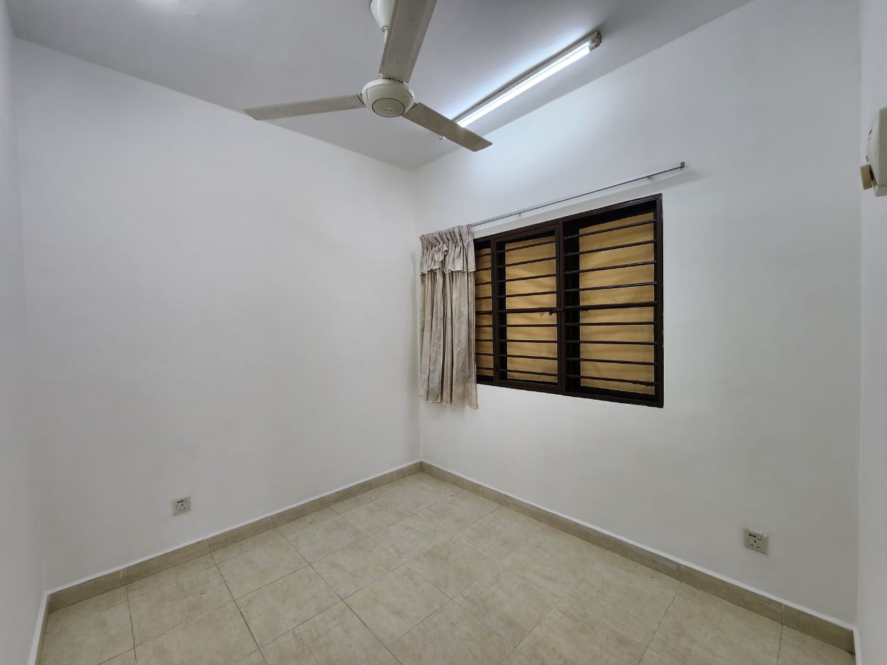 Pelangi Utama Block C For Sale By Angeline - photo 5