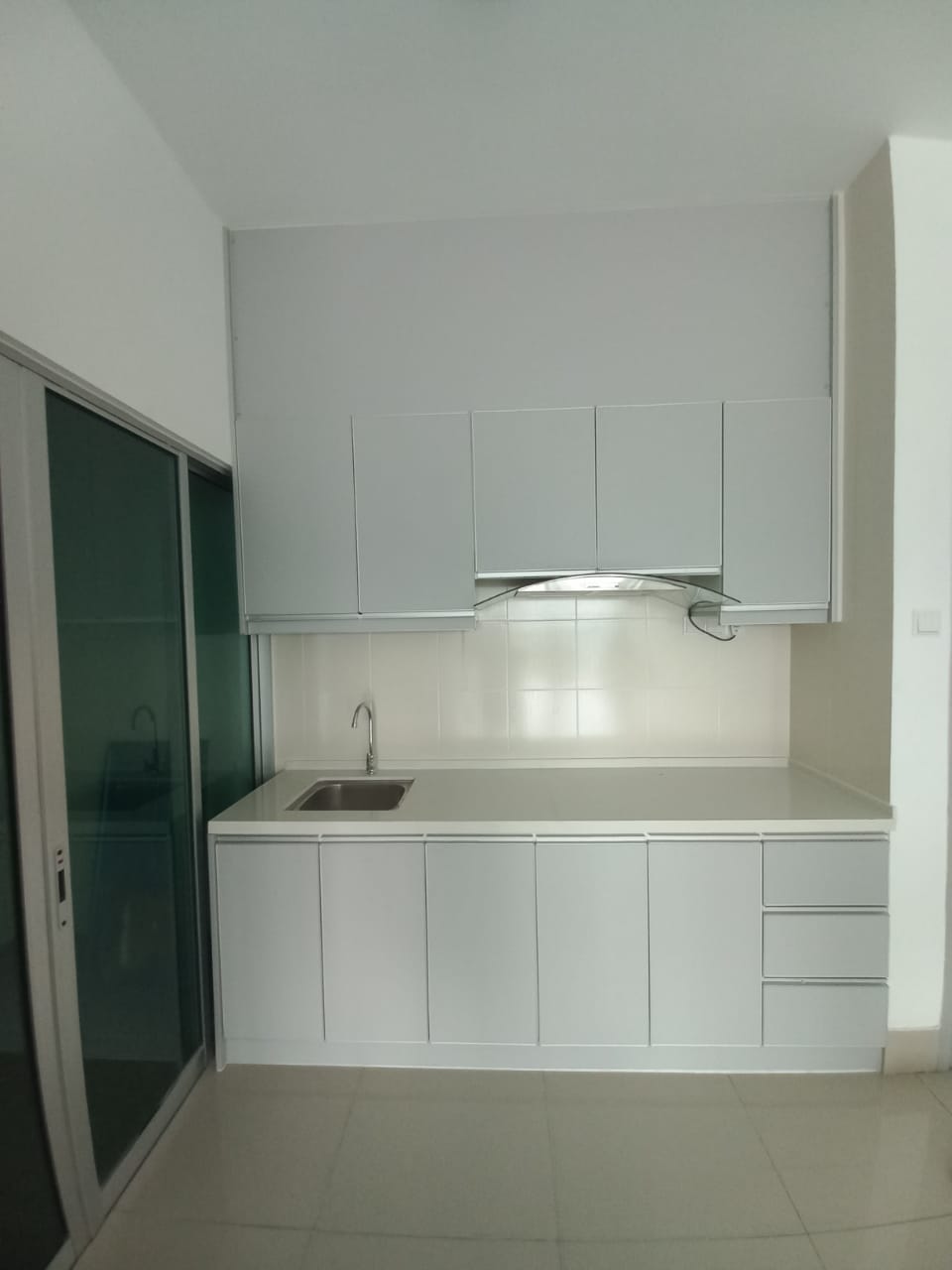 RC Residence Fully Furnished New Unit For Rent - photo 2