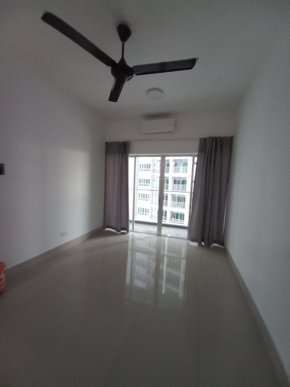 RC Residence Fully Furnished New Unit For Rent - photo 4