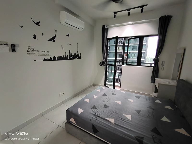 Majestic Maxim Fully Furnished For Rent - photo 4