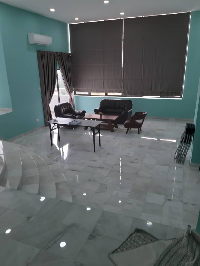 Villa Putra Freehold Penthouse For Sale near PWTC - photo 3