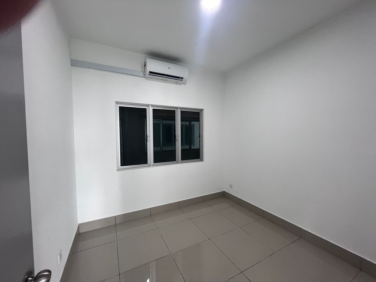 RC Residence Partial Furnished New Unit For Sale - photo 7