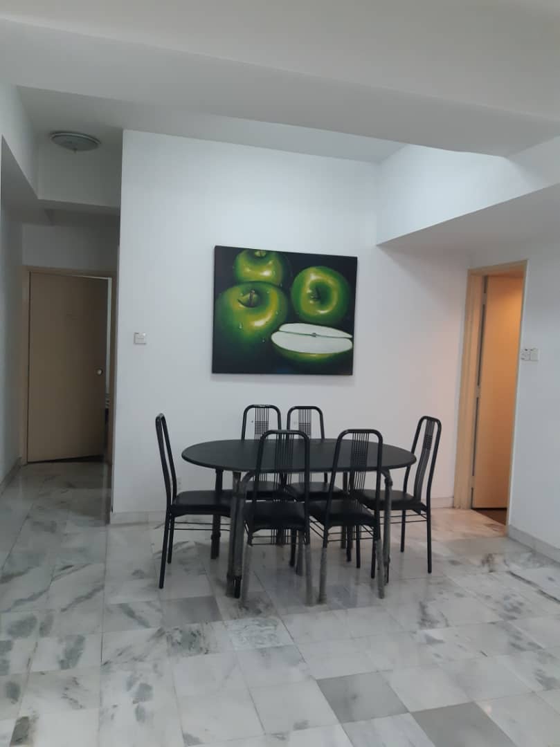 Villa Putra Freehold Huge Condo For Sale near PWTC - photo 2