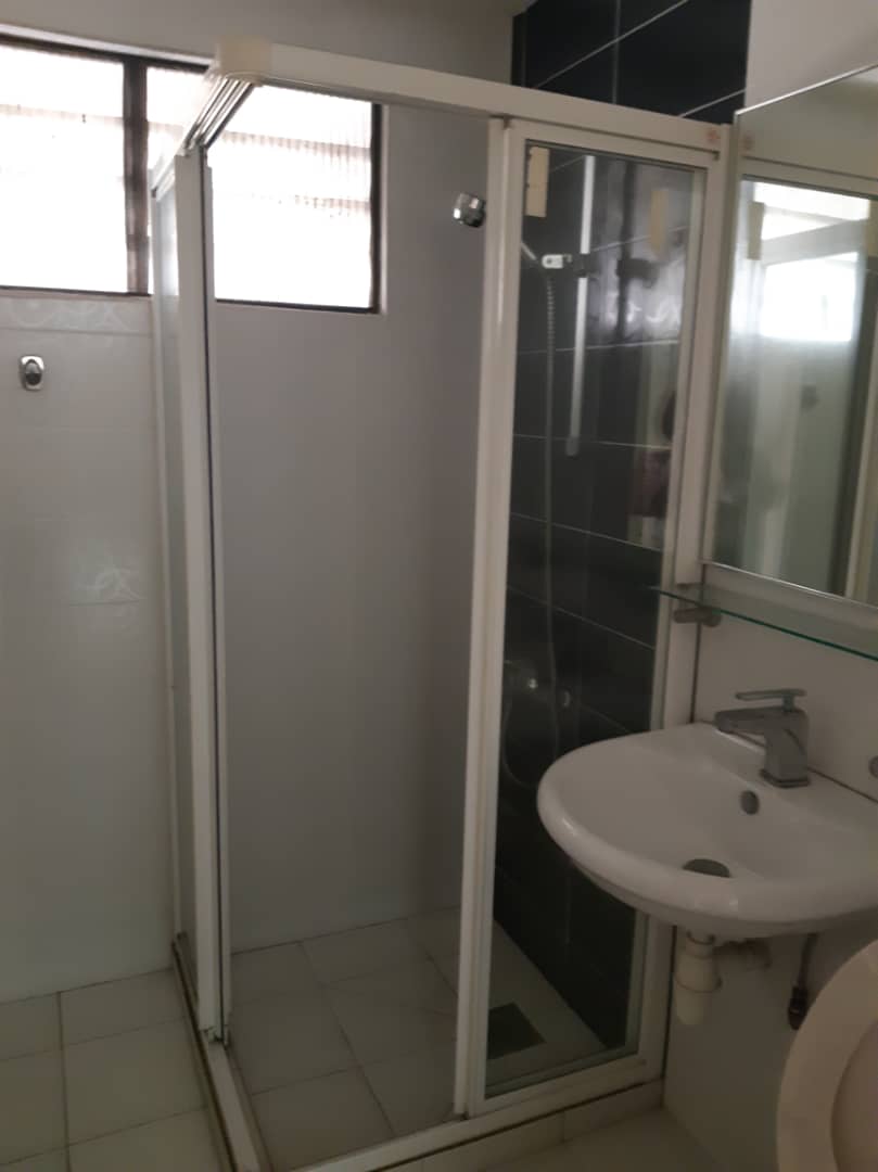 Villa Putra Freehold Huge Condo For Sale near PWTC - photo 4