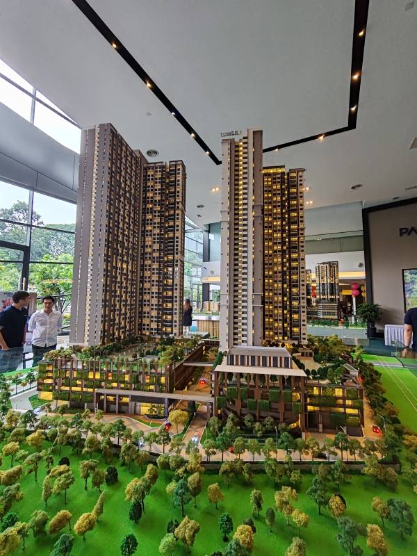 At Water PJ Seksyen 13 Corporate Office For Sale - photo 2