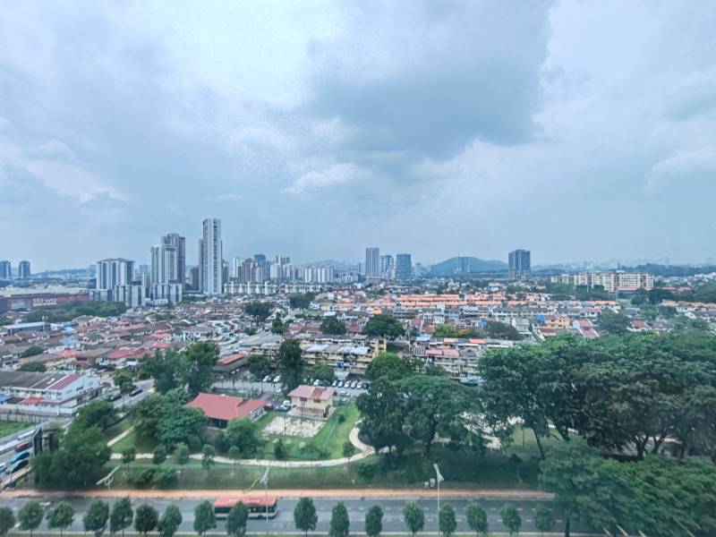 At Water PJ Seksyen 13 Corporate Office For Sale - photo 4