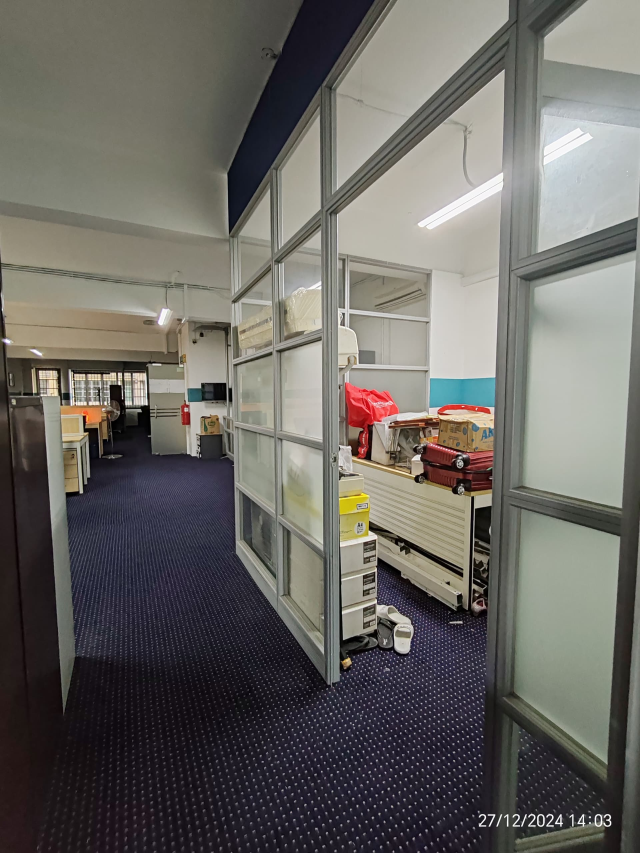 8 Avenue pj fully furnished office space near LRT - photo 7