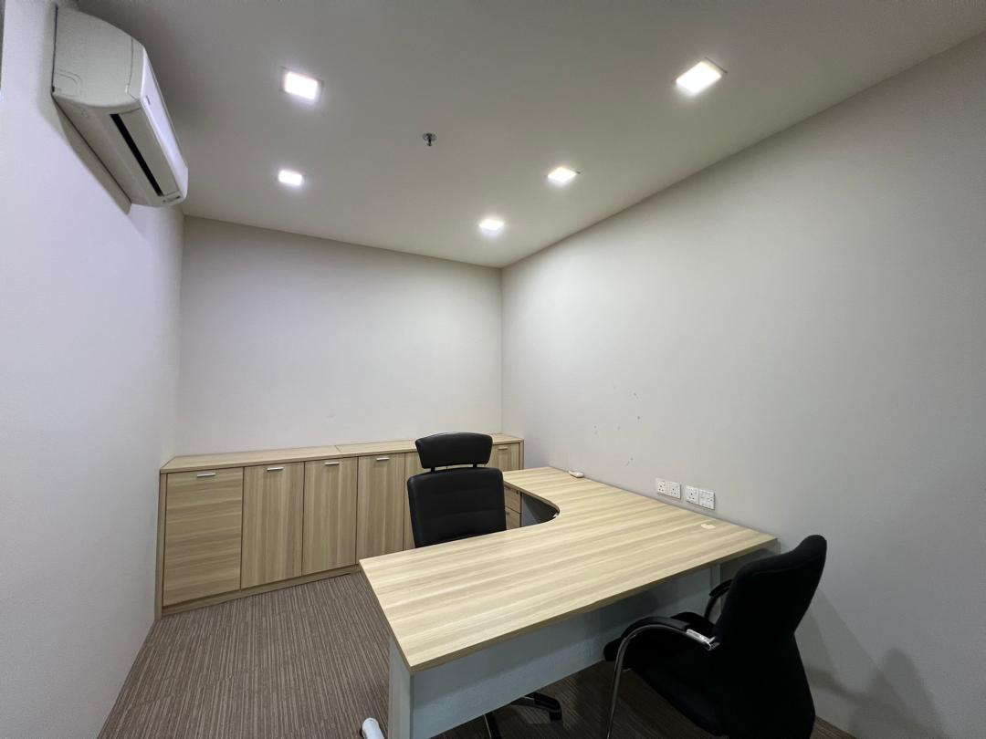 PJX HM SHAH Tower fully furnished office near LRT - photo 2