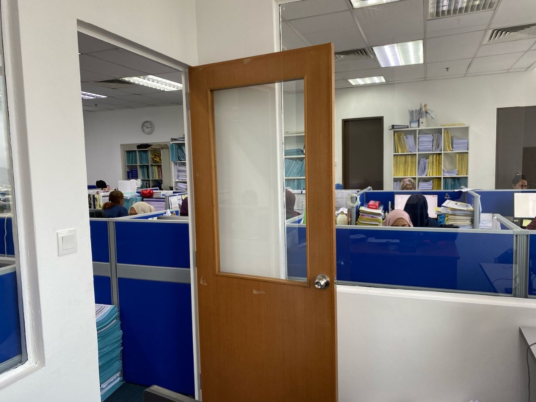 Menara UOA Bangsar Fully Furnished Office High ROI - photo 4