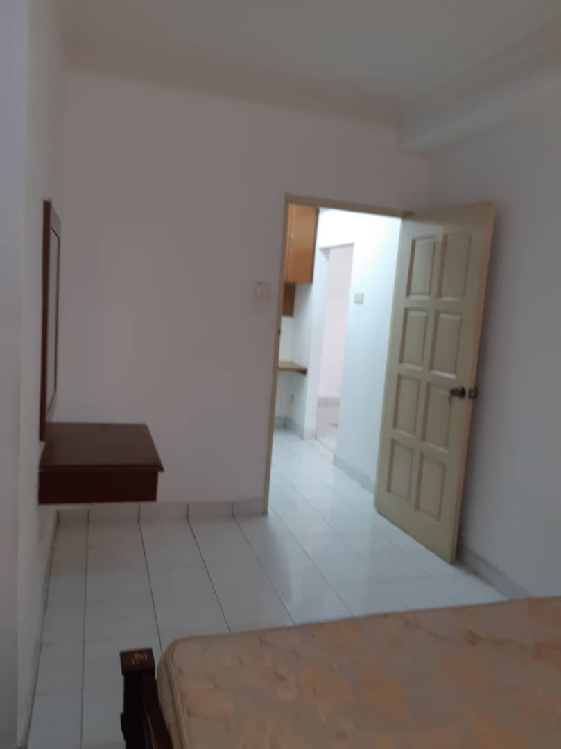 Villa Putra Freehold Condo For Sale near PWTC Mall - photo 7